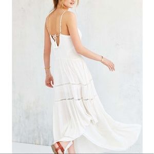 Kimchi Blue Urban Outfitters White Maxi Dress